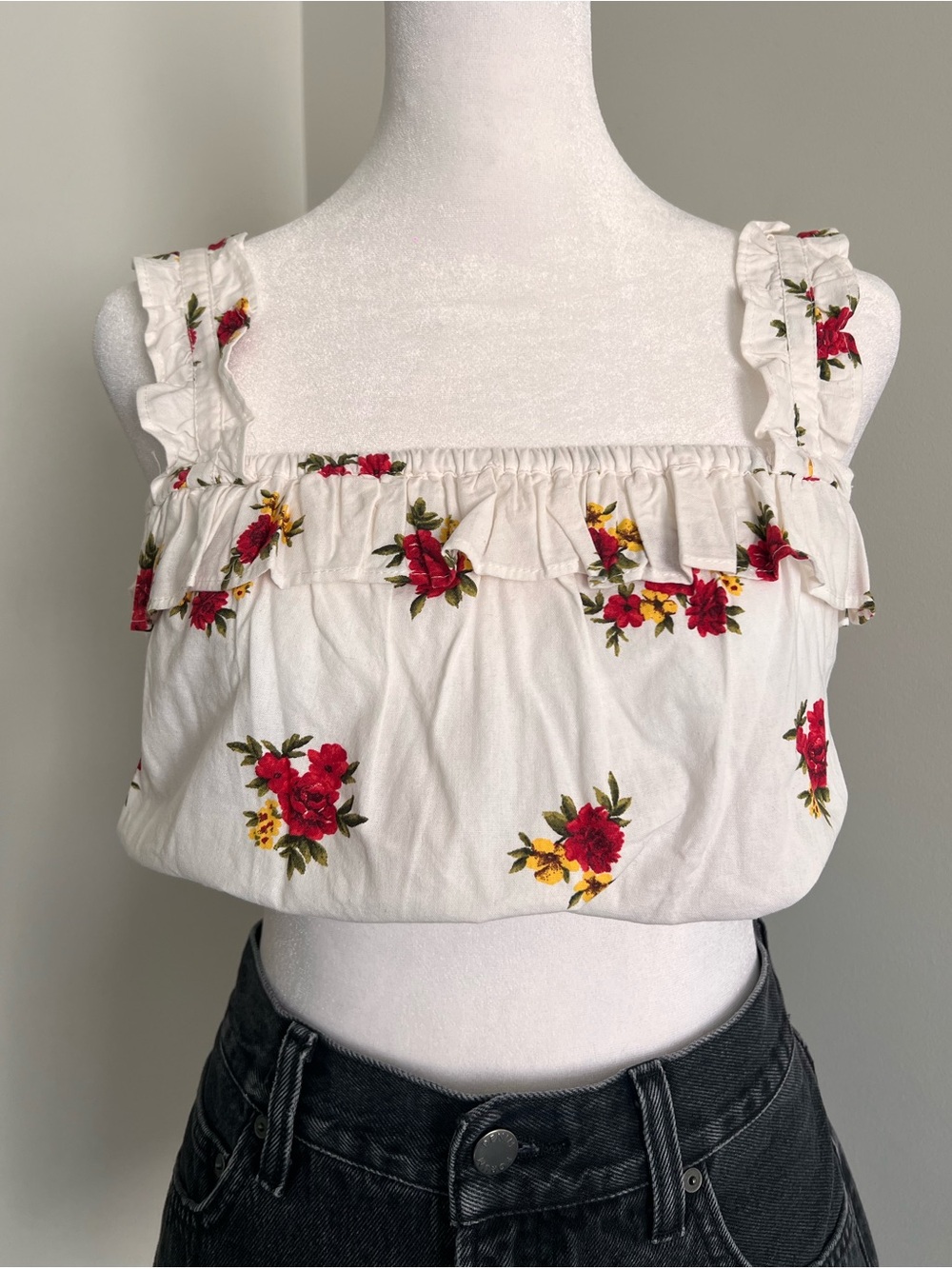 Forever 21 White Floral Ruffle Crop Top with Red & Yellow Flowers